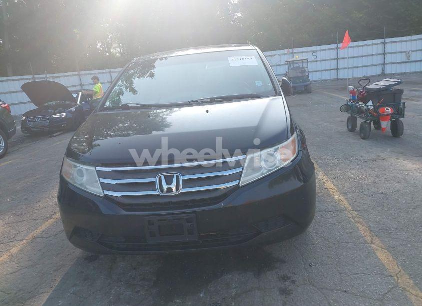Photo 12 of 2012 Honda Odyssey EX-L (VIN 5FNRL5H60CB075811)