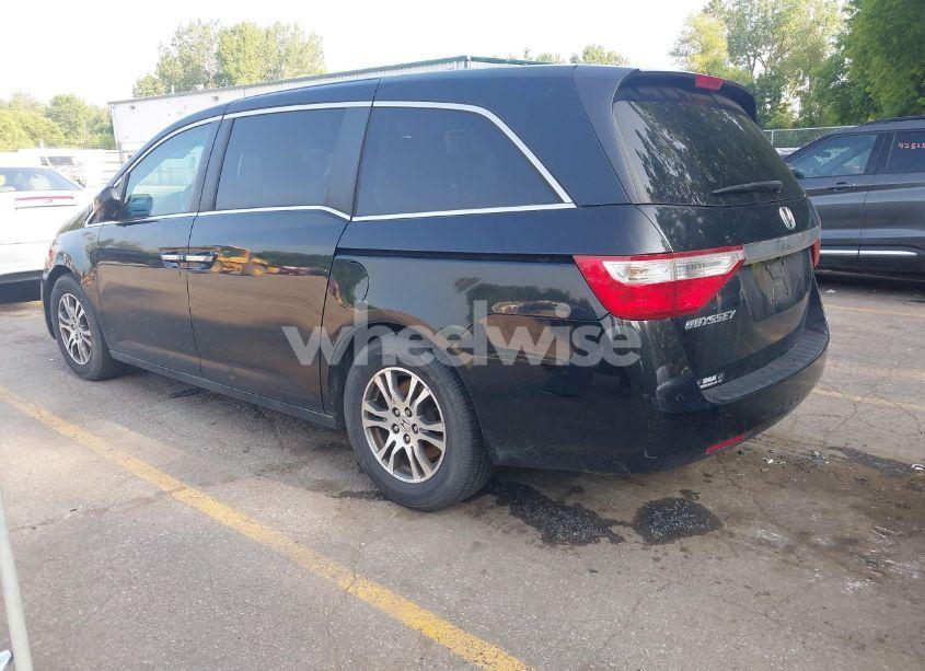 Photo 3 of 2012 Honda Odyssey EX-L (VIN 5FNRL5H60CB075811)