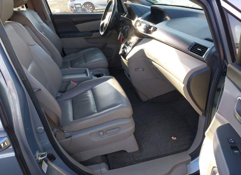 Photo 5 of 2012 Honda Odyssey EX-L (VIN 5FNRL5H60CB099820)