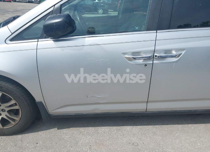 Photo 12 of 2012 Honda Odyssey EX-L (VIN 5FNRL5H60CB101243)