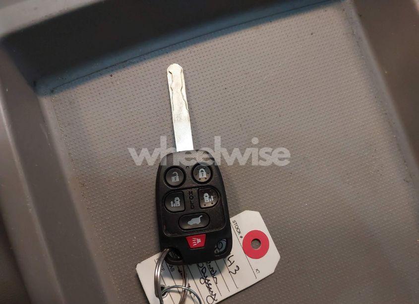 Photo 11 of 2012 Honda Odyssey EX-L (VIN 5FNRL5H60CB106443)