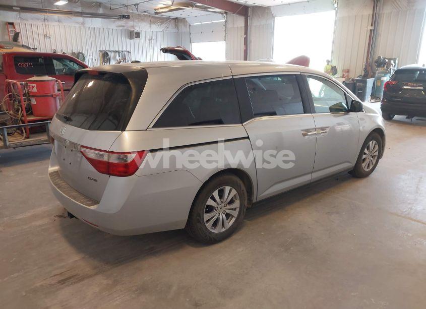Photo 4 of 2012 Honda Odyssey EX-L (VIN 5FNRL5H60CB106443)