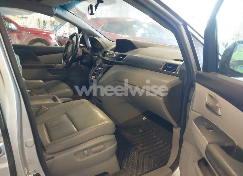 Photo 5 of 2012 Honda Odyssey EX-L (VIN 5FNRL5H60CB106443)