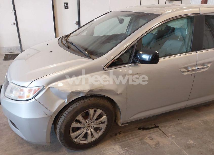 Photo 6 of 2012 Honda Odyssey EX-L (VIN 5FNRL5H60CB106443)