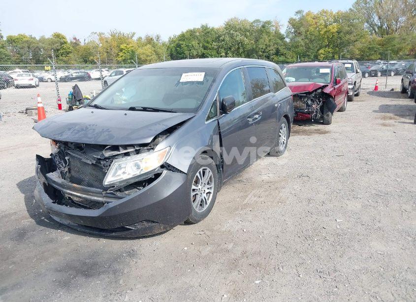 Photo 2 of 2012 Honda Odyssey EX-L (VIN 5FNRL5H60CB146568)