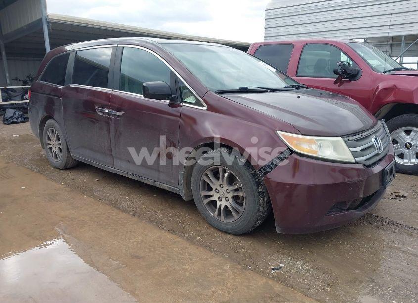 2013 Honda Odyssey EX-L (VIN 5FNRL5H60DB008949) main photo