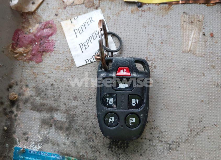 Photo 11 of 2013 Honda Odyssey EX-L (VIN 5FNRL5H60DB008949)