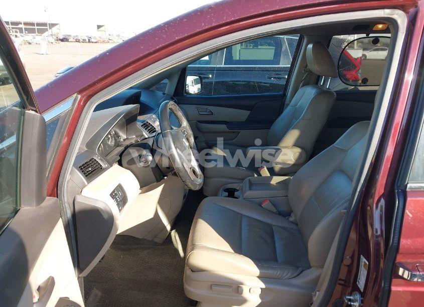 Photo 5 of 2013 Honda Odyssey EX-L (VIN 5FNRL5H60DB012581)