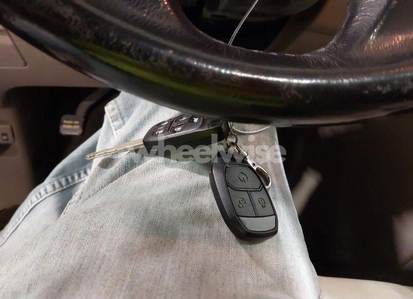 Photo 11 of 2013 Honda Odyssey EX-L (VIN 5FNRL5H60DB040235)