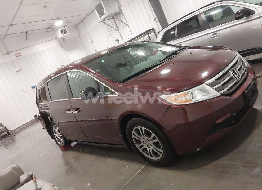 Photo 14 of 2013 Honda Odyssey EX-L (VIN 5FNRL5H60DB040235)