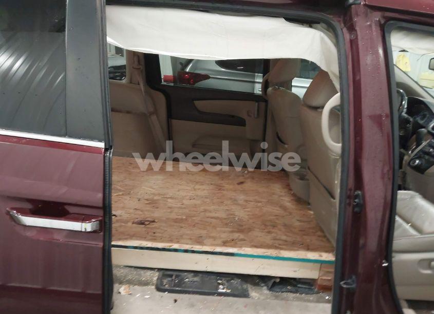 Photo 8 of 2013 Honda Odyssey EX-L (VIN 5FNRL5H60DB040235)