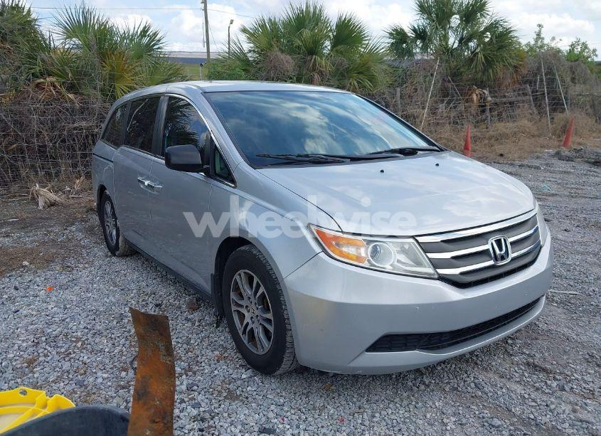 2013 Honda Odyssey EX-L (VIN 5FNRL5H60DB066561) main photo