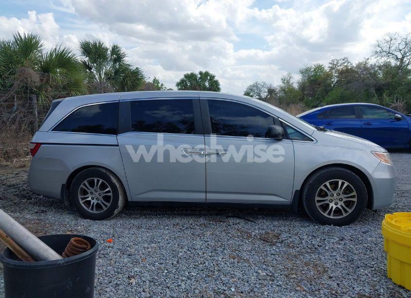 Photo 13 of 2013 Honda Odyssey EX-L (VIN 5FNRL5H60DB066561)