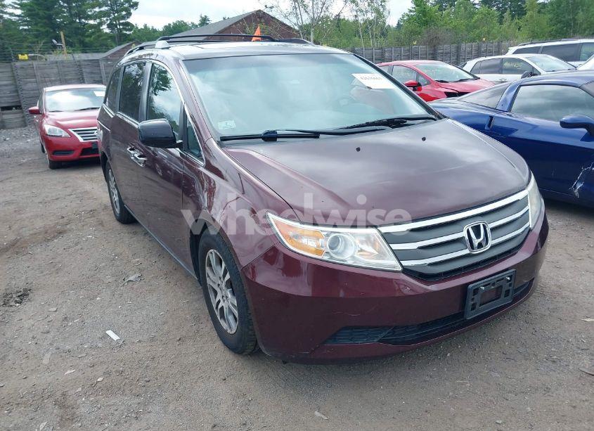 2013 Honda Odyssey EX-L (VIN 5FNRL5H60DB080637) main photo