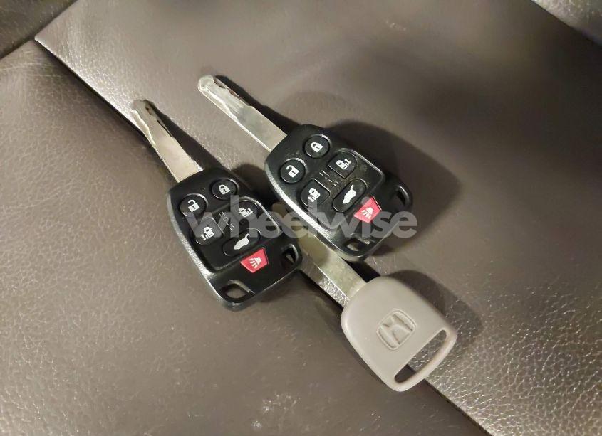 Photo 11 of 2013 Honda Odyssey EX-L (VIN 5FNRL5H60DB081500)