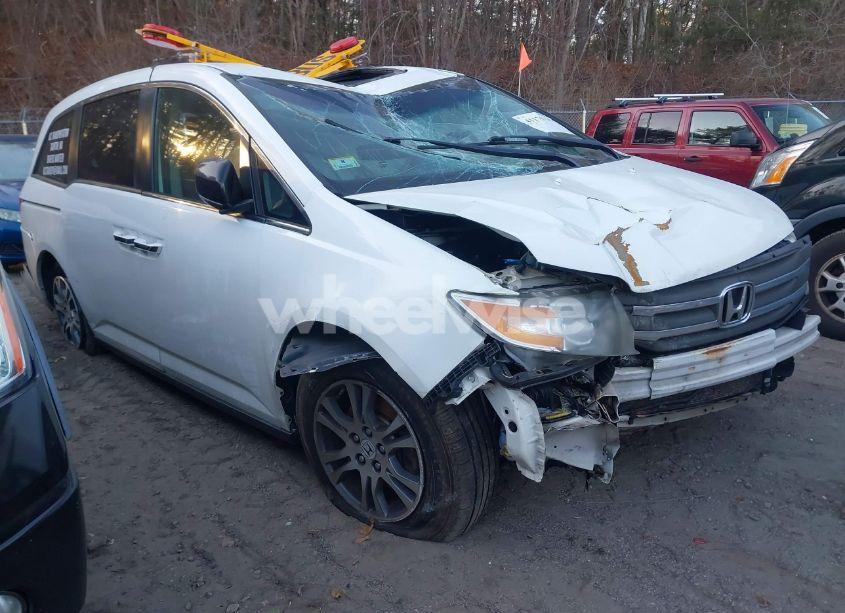 2013 Honda Odyssey EX-L (VIN 5FNRL5H60DB086731) main photo