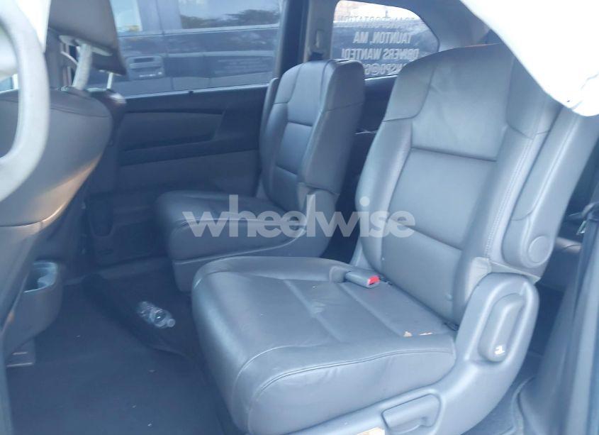 Photo 8 of 2013 Honda Odyssey EX-L (VIN 5FNRL5H60DB086731)