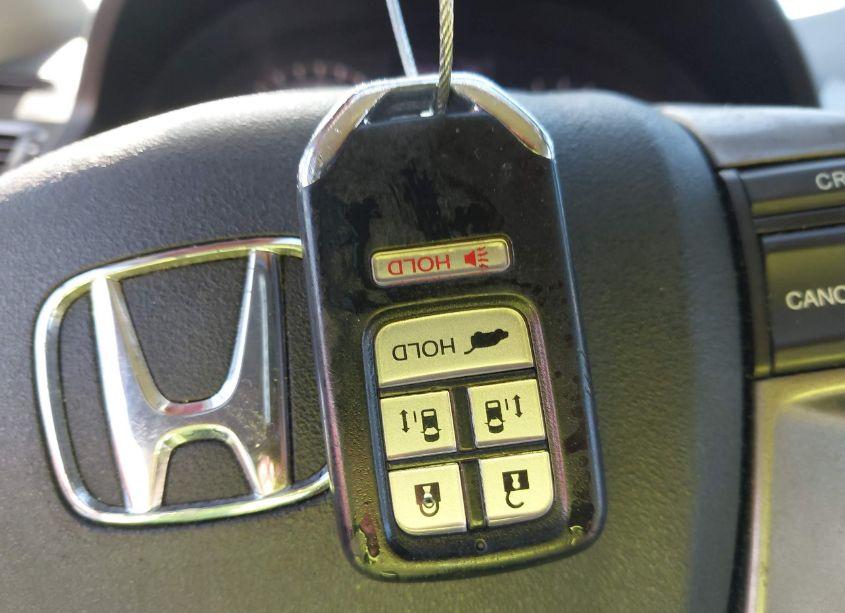 Photo 11 of 2014 Honda Odyssey EX-L (VIN 5FNRL5H60EB004837)