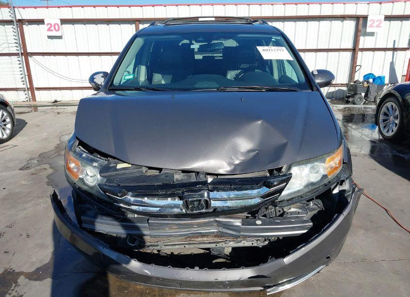 Photo 12 of 2014 Honda Odyssey EX-L (VIN 5FNRL5H60EB004837)