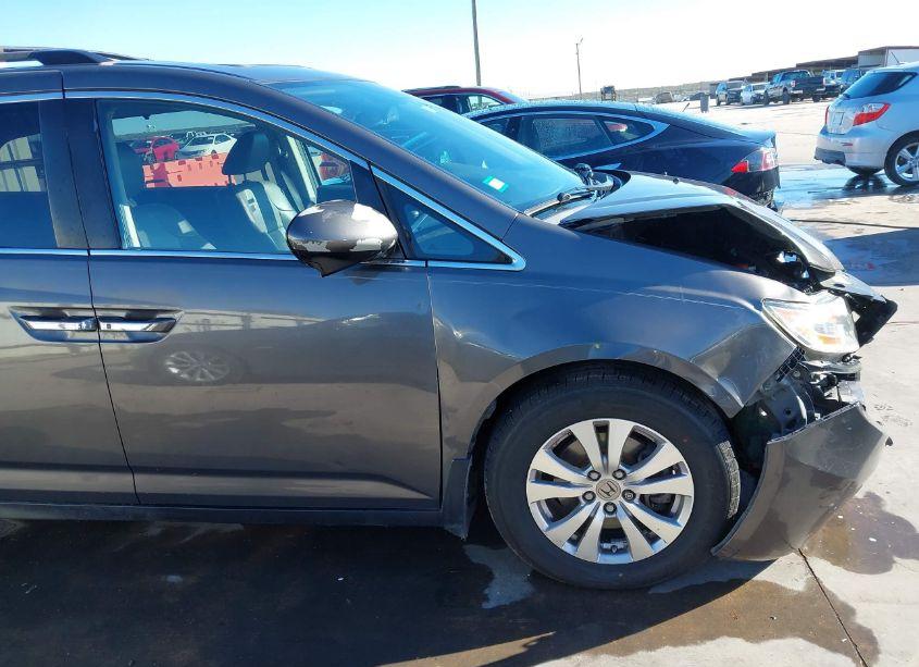Photo 19 of 2014 Honda Odyssey EX-L (VIN 5FNRL5H60EB004837)