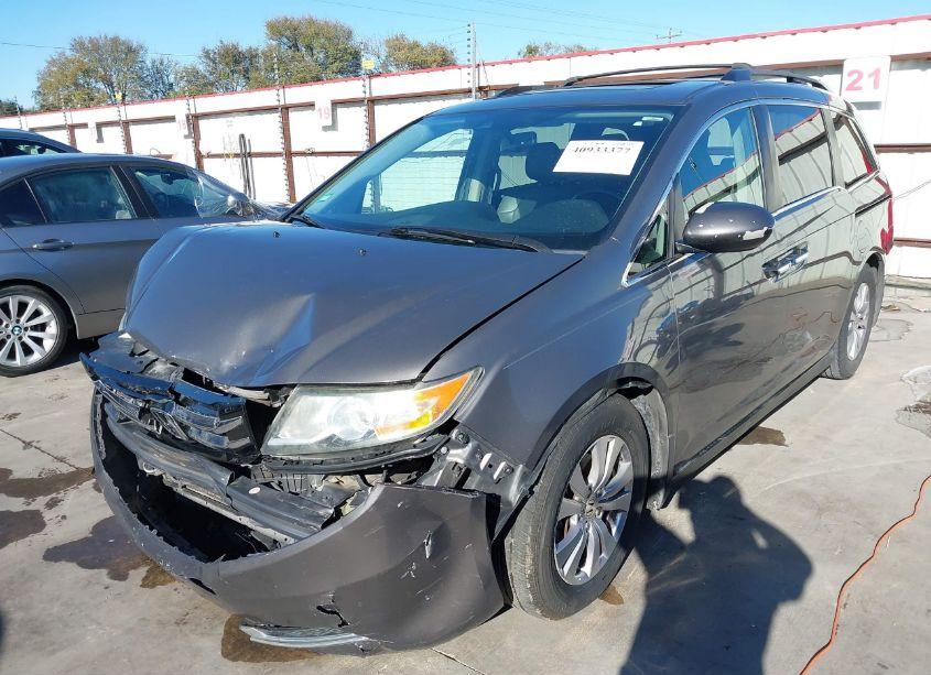 Photo 2 of 2014 Honda Odyssey EX-L (VIN 5FNRL5H60EB004837)