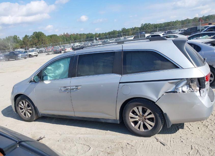 Photo 14 of 2014 Honda Odyssey EX-L (VIN 5FNRL5H60EB038227)