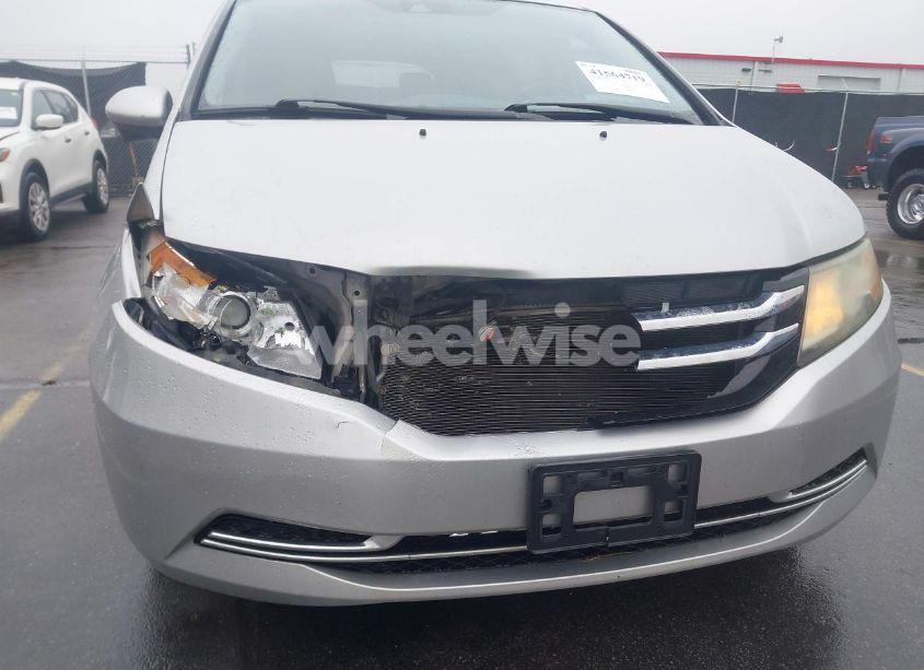 Photo 6 of 2014 Honda Odyssey EX-L (VIN 5FNRL5H60EB112973)