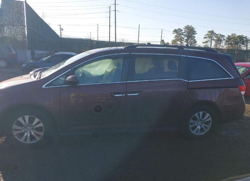 Photo 14 of 2015 Honda Odyssey EX-L (VIN 5FNRL5H60FB016326)