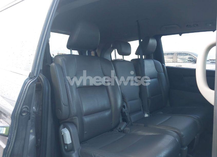 Photo 8 of 2015 Honda Odyssey EX-L (VIN 5FNRL5H60FB031795)