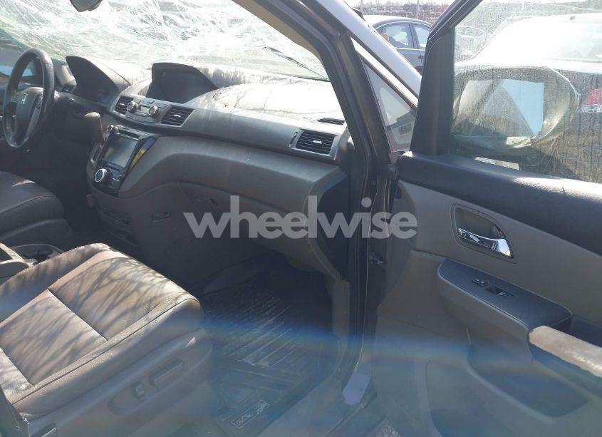 Photo 5 of 2015 Honda Odyssey EX-L (VIN 5FNRL5H60FB050301)