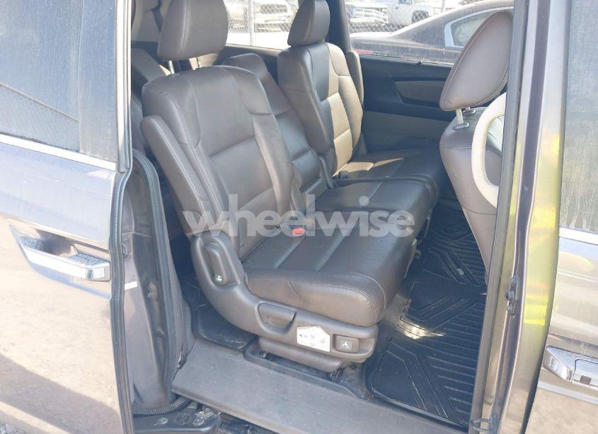 Photo 8 of 2015 Honda Odyssey EX-L (VIN 5FNRL5H60FB050301)