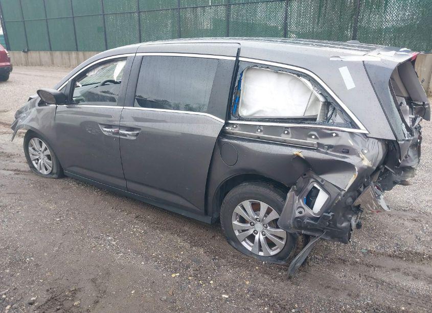 Photo 3 of 2015 Honda Odyssey EX-L (VIN 5FNRL5H60FB052940)