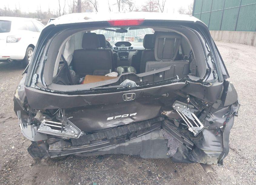 Photo 6 of 2015 Honda Odyssey EX-L (VIN 5FNRL5H60FB052940)