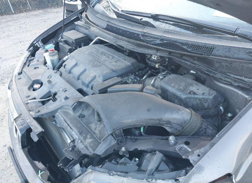 Photo 10 of 2015 Honda Odyssey EX-L (VIN 5FNRL5H60FB056907)