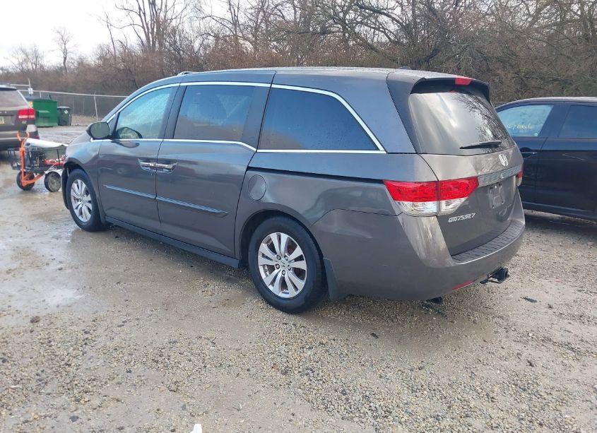 Photo 3 of 2015 Honda Odyssey EX-L (VIN 5FNRL5H60FB056907)