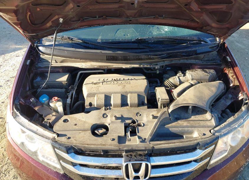 Photo 10 of 2015 Honda Odyssey EX-L (VIN 5FNRL5H60FB094198)