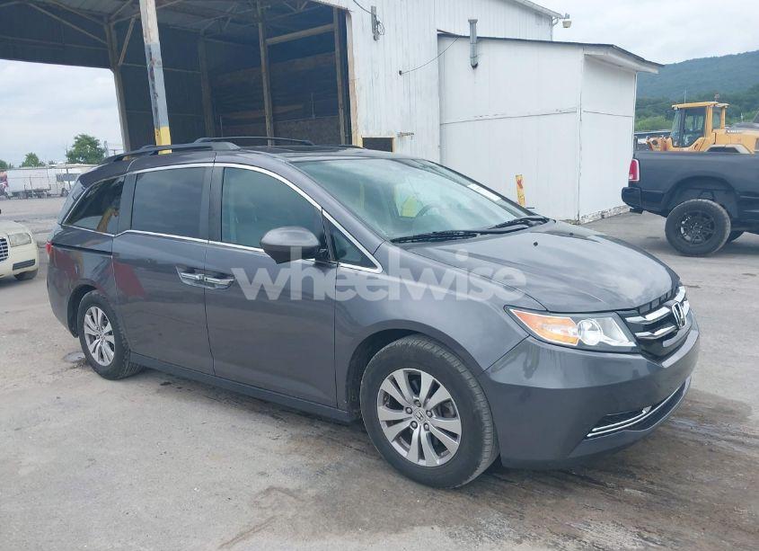 2015 Honda Odyssey EX-L (VIN 5FNRL5H60FB104647) main photo