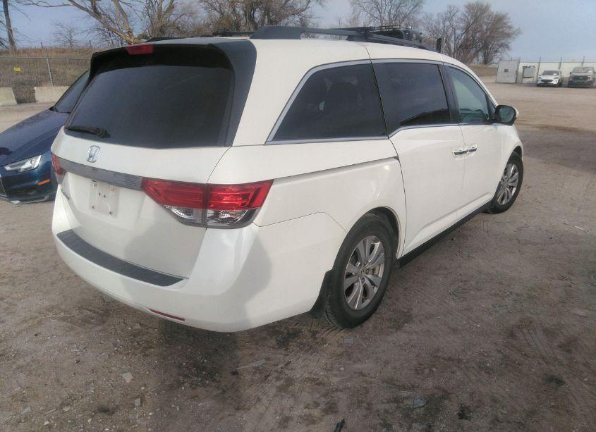 Photo 4 of 2016 Honda Odyssey EX-L (VIN 5FNRL5H60GB045214)