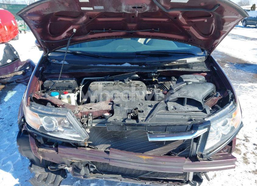 Photo 10 of 2016 Honda Odyssey EX-L (VIN 5FNRL5H60GB086135)