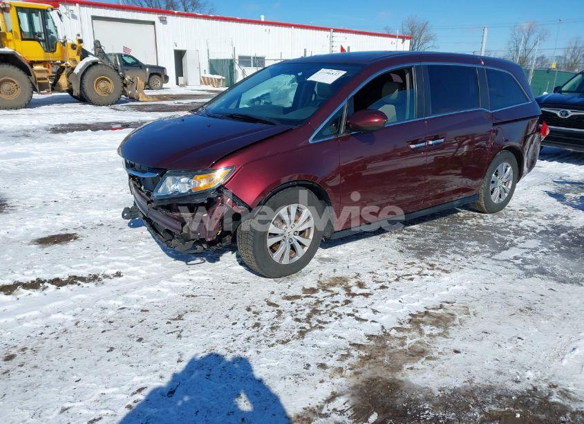 Photo 2 of 2016 Honda Odyssey EX-L (VIN 5FNRL5H60GB086135)