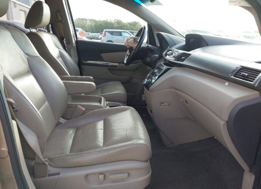 Photo 5 of 2011 Honda Odyssey EX-L (VIN 5FNRL5H61BB005622)