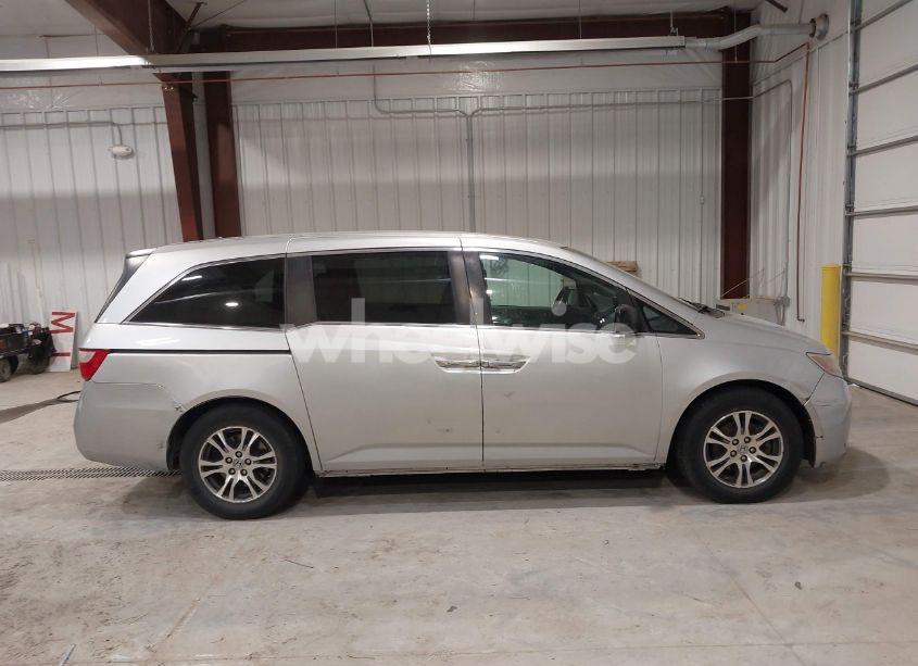 Photo 13 of 2011 Honda Odyssey EX-L (VIN 5FNRL5H61BB041584)