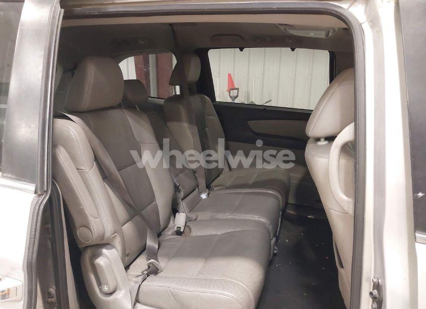 Photo 8 of 2011 Honda Odyssey EX-L (VIN 5FNRL5H61BB041584)