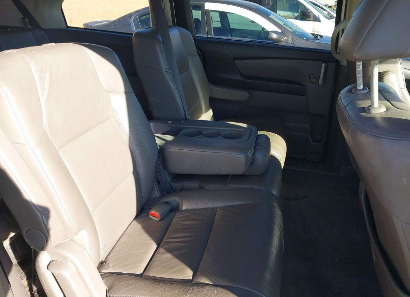 Photo 8 of 2011 Honda Odyssey EX-L (VIN 5FNRL5H61BB041746)