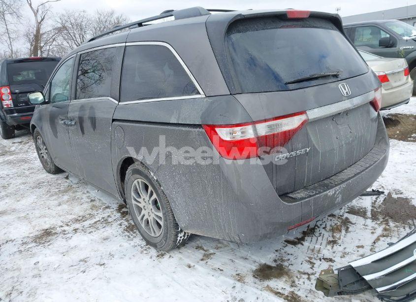 Photo 3 of 2011 Honda Odyssey EX-L (VIN 5FNRL5H61BB064735)