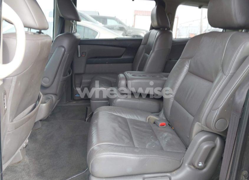 Photo 8 of 2011 Honda Odyssey EX-L (VIN 5FNRL5H61BB064735)