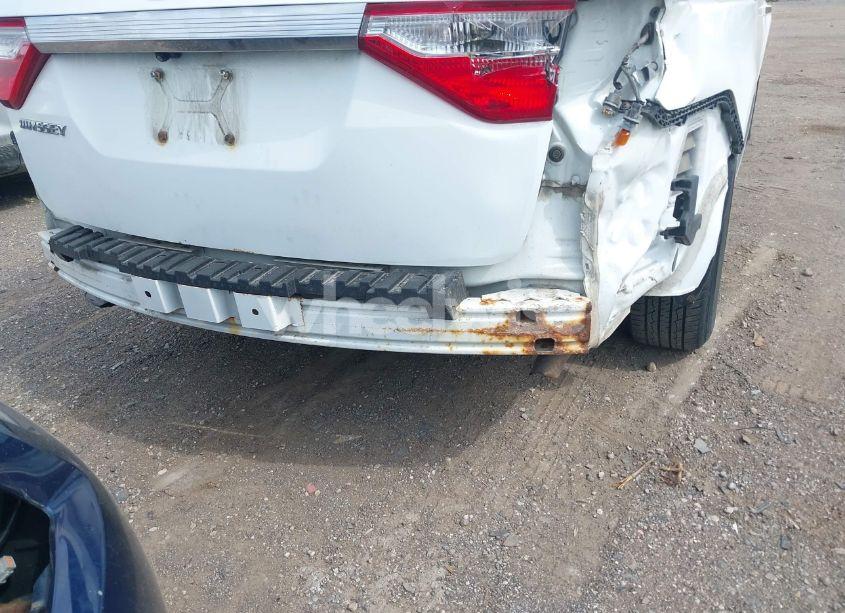 Photo 19 of 2011 Honda Odyssey EX-L (VIN 5FNRL5H61BB081079)