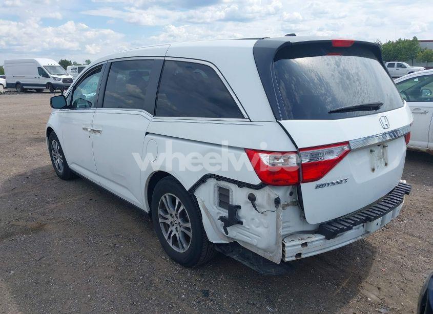 Photo 3 of 2011 Honda Odyssey EX-L (VIN 5FNRL5H61BB081079)