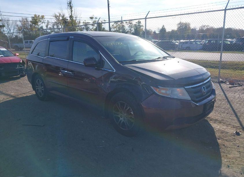 2011 Honda Odyssey EX-L (VIN 5FNRL5H61BB101153) main photo