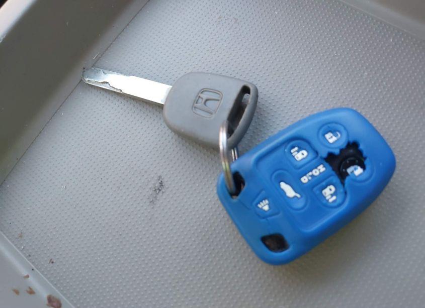 Photo 11 of 2011 Honda Odyssey EX-L (VIN 5FNRL5H61BB101153)